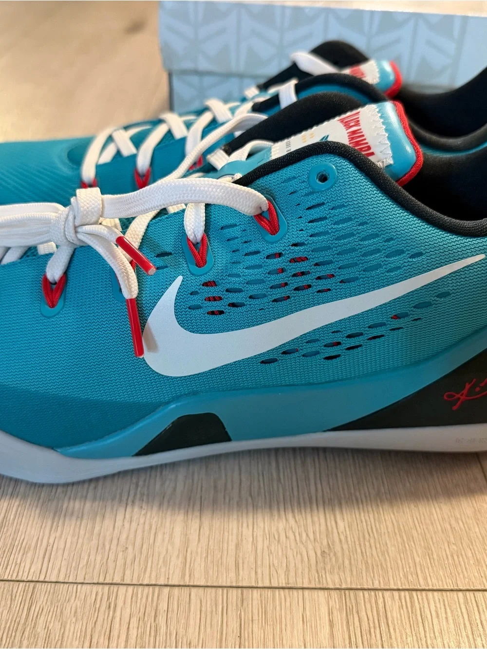 N/A nike kobe